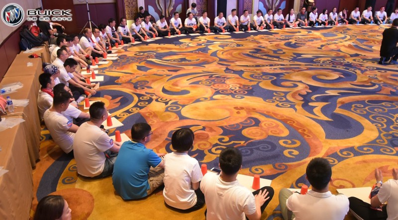 杯子舞 现场实拍图