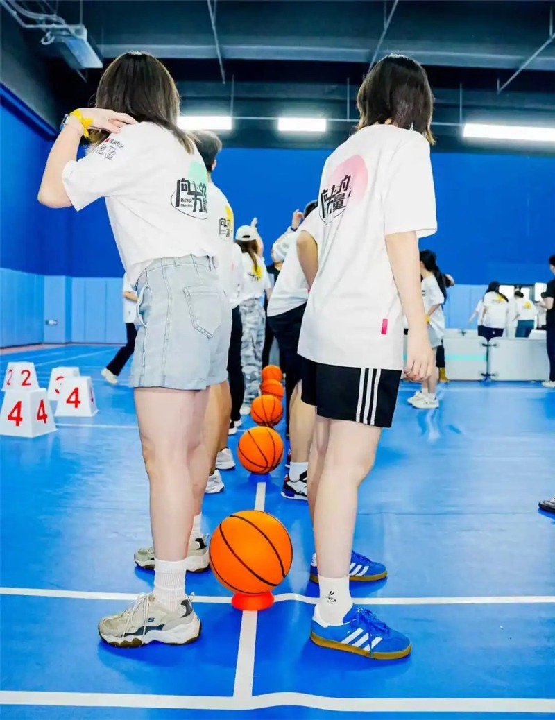 大球小球运动会 现场实拍图