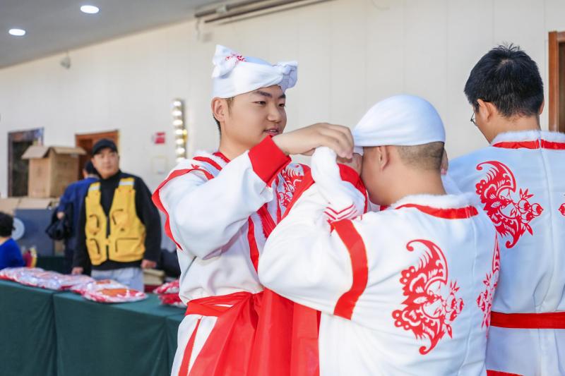 腰鼓团建 现场实拍图