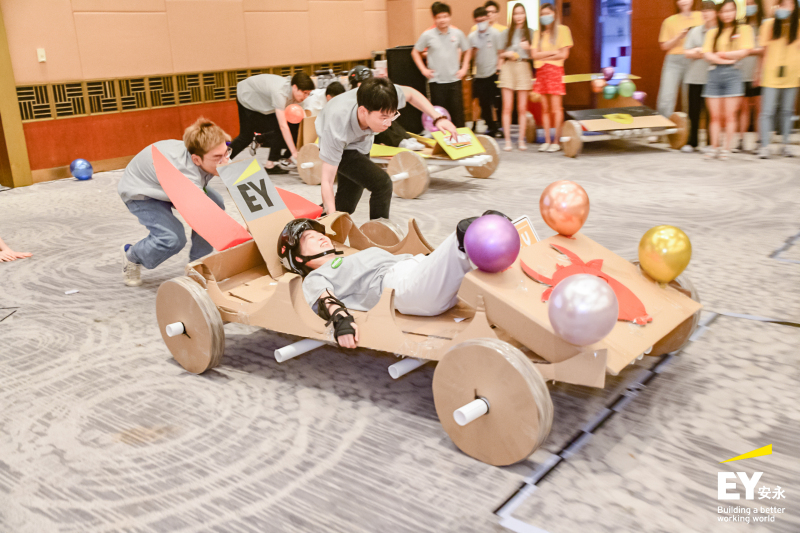 F1赛车 现场实拍图