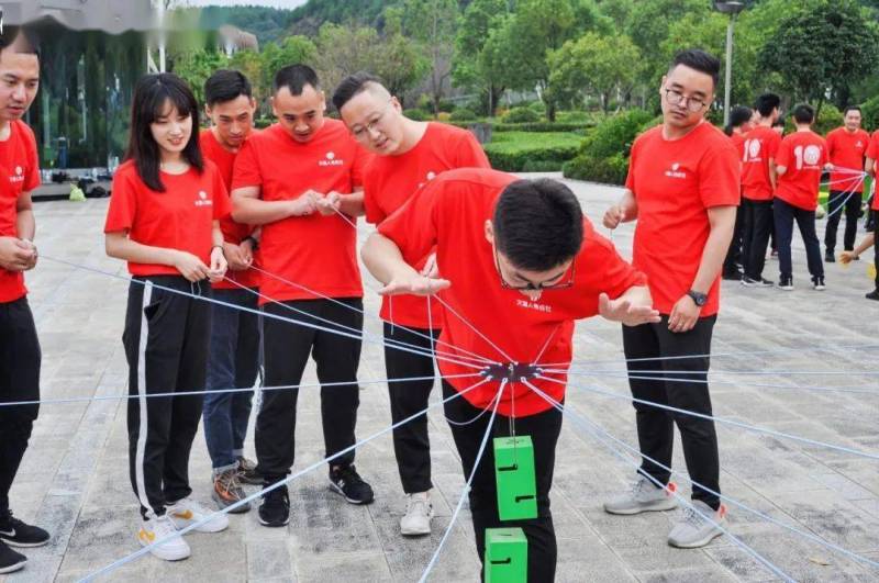 合力造塔 现场实拍图
