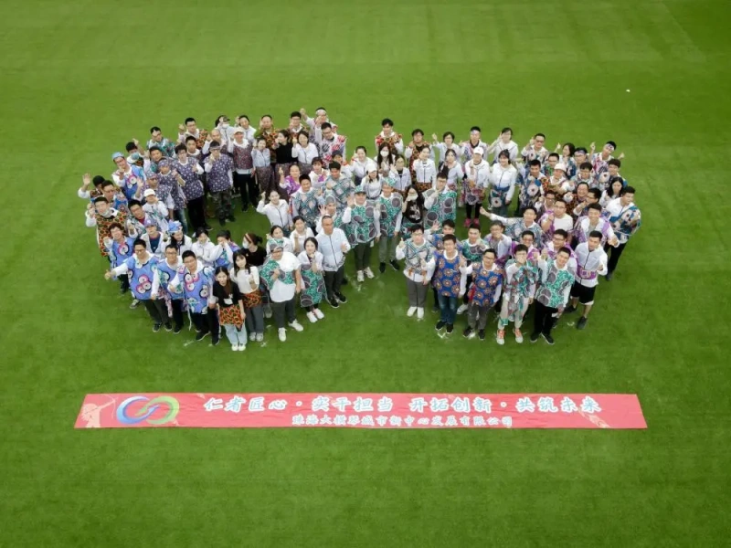 人体拼图 现场实拍图