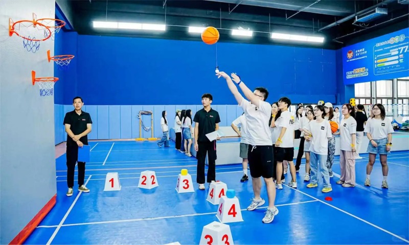 大球小球运动会 现场实拍图