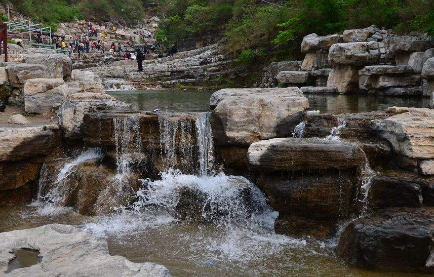 北京房山孤山寨景区场地图片