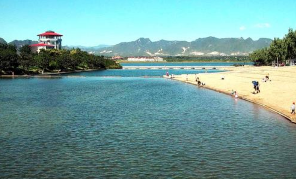 北京房山青龙湖水上乐园场地图片
