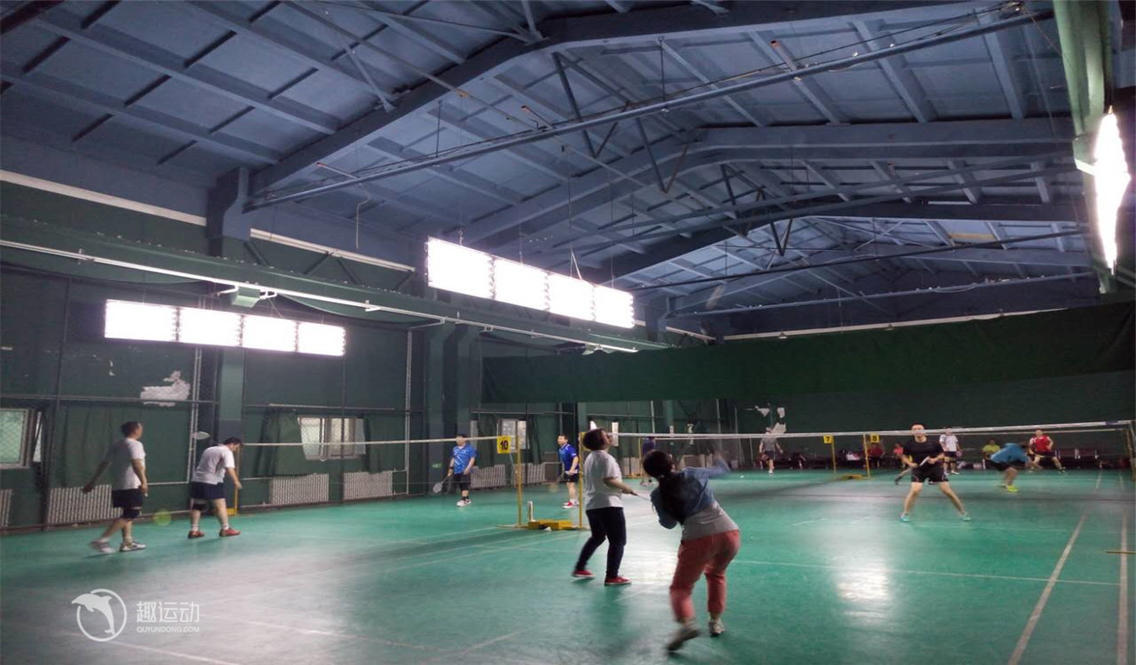 东丽温泉家园羽毛球馆场地图片
