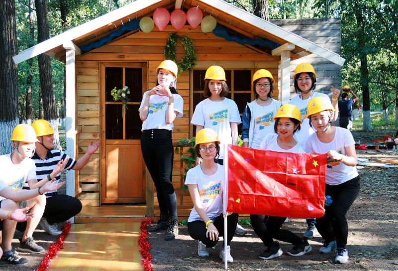 木屋建造 现场实拍图