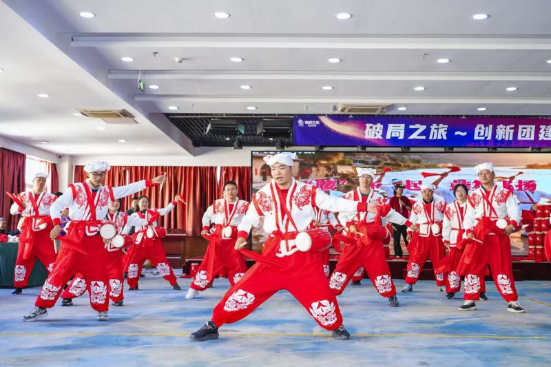 腰鼓团建 现场实拍图