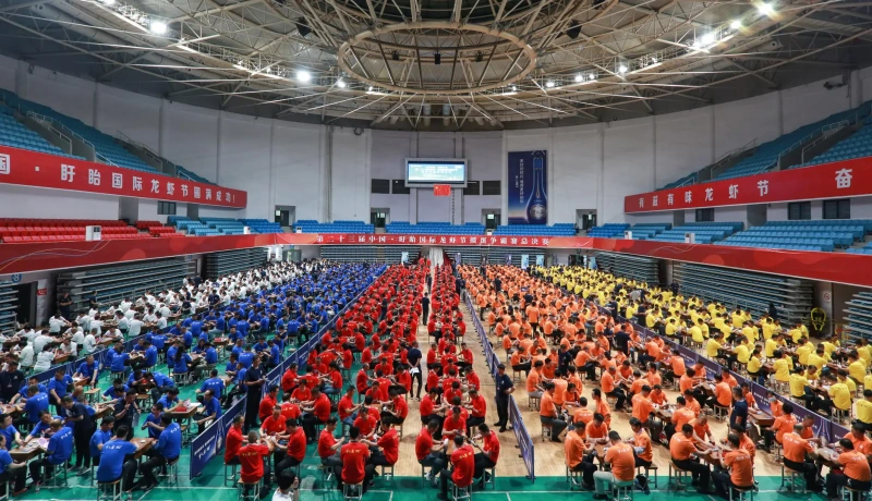 牌逢对手 掼蛋会友 现场实拍图