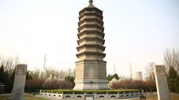 古塔公园场地图片