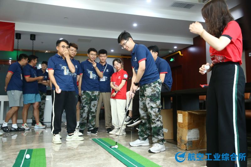 【航空工业综合所】新员工培训 现场实拍图