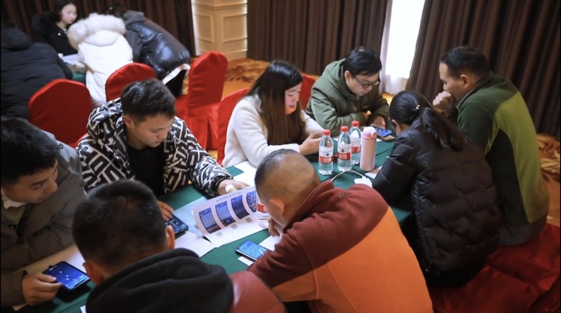 极限潜航 现场实拍图