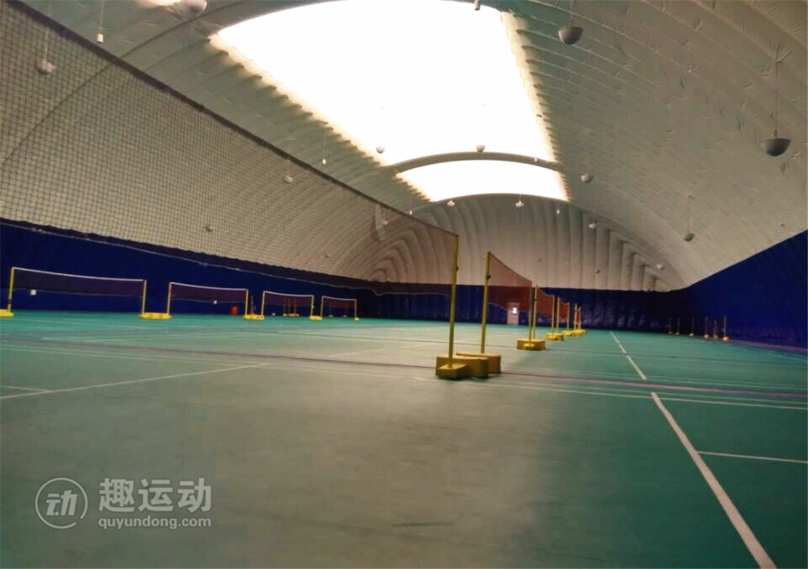 汇佳体育中心（羽毛球）场地图片