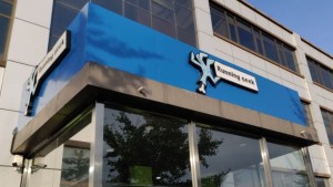 Runningseek撕名牌轰趴团建蹦床